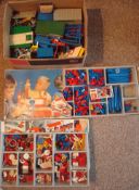 Large Collection of 1960s Lego: To consist of 2 Sets 066 and 090 (boxes in poor condition)