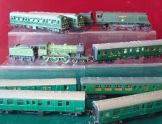 Selection of 00 gauge Trains: To include Triang 8509 Loco and tender, 34051 Winston Churchill,