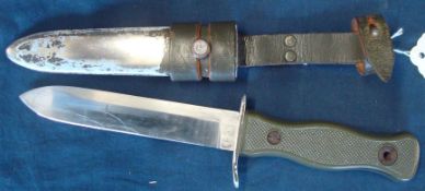 Cold War Period German Army Knife: 26cm long overall with a 14cm long single edged blade, which is