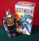 Biliken Mechanical Batman: Tinplate and plastic, with Swing Arms, key wind-up motor, walking, Near