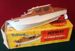 Triang Derwent Electric 14” Cabin Cruiser: White hull, cream roof, brown Superstructure, battery