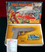 Merit “Dan Dare” Space Projector Gun: Finished in silver, comes complete with film strip, overall