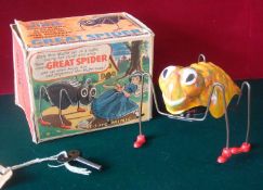 Triang Minic Clockwork Great Spider: Novelty Spider – Yellow and Multi Colours that moves side to