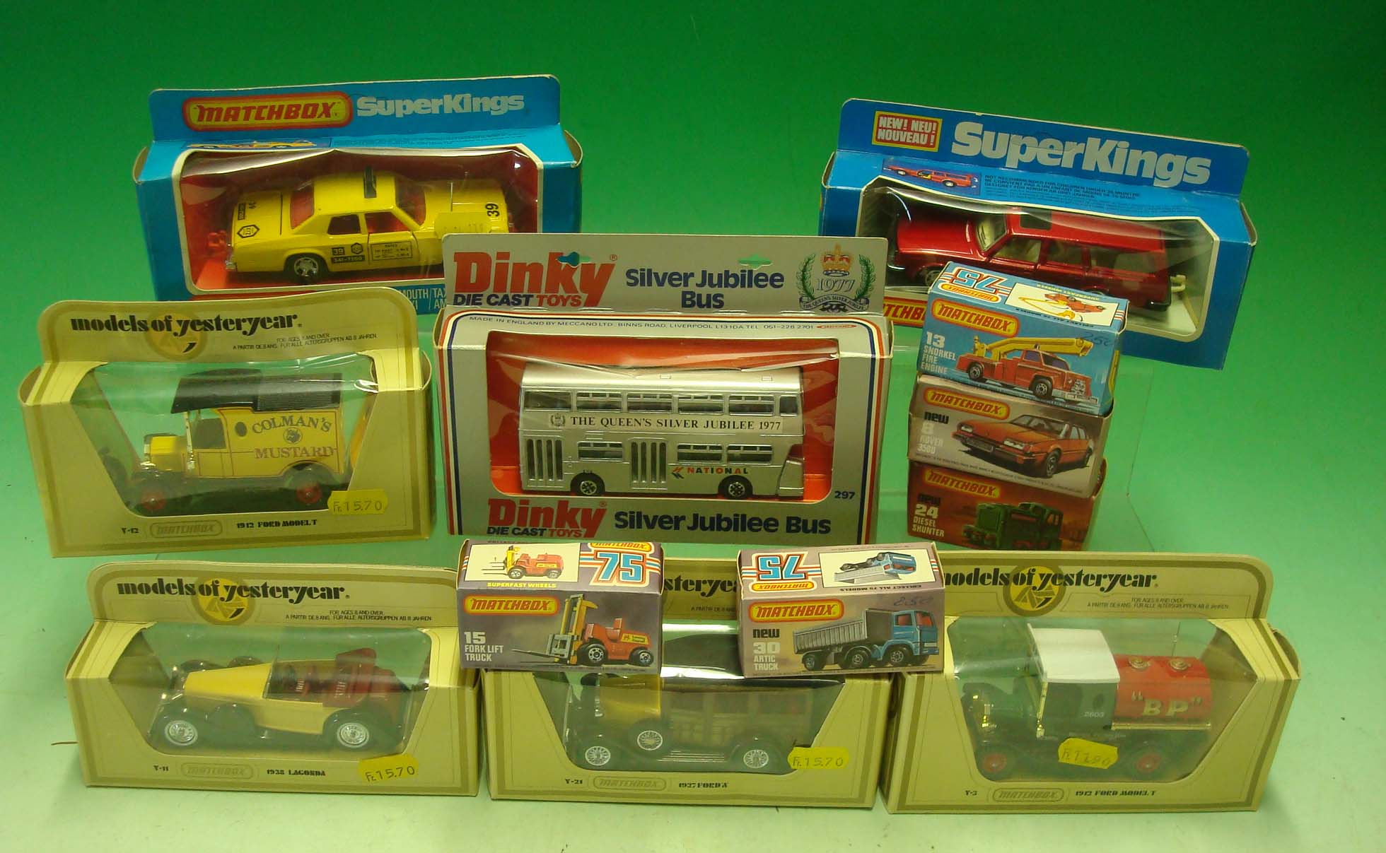 Matchbox Diecast Cars: To consist of 75 Series numbers 8, 13, 15, 24, 30, Super Kings K79, K74,