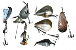 LURES: (8) Collection of Mahseer spoons incl. 2 x TP Luscombe Allahabad Hogback spoons 2.5? long