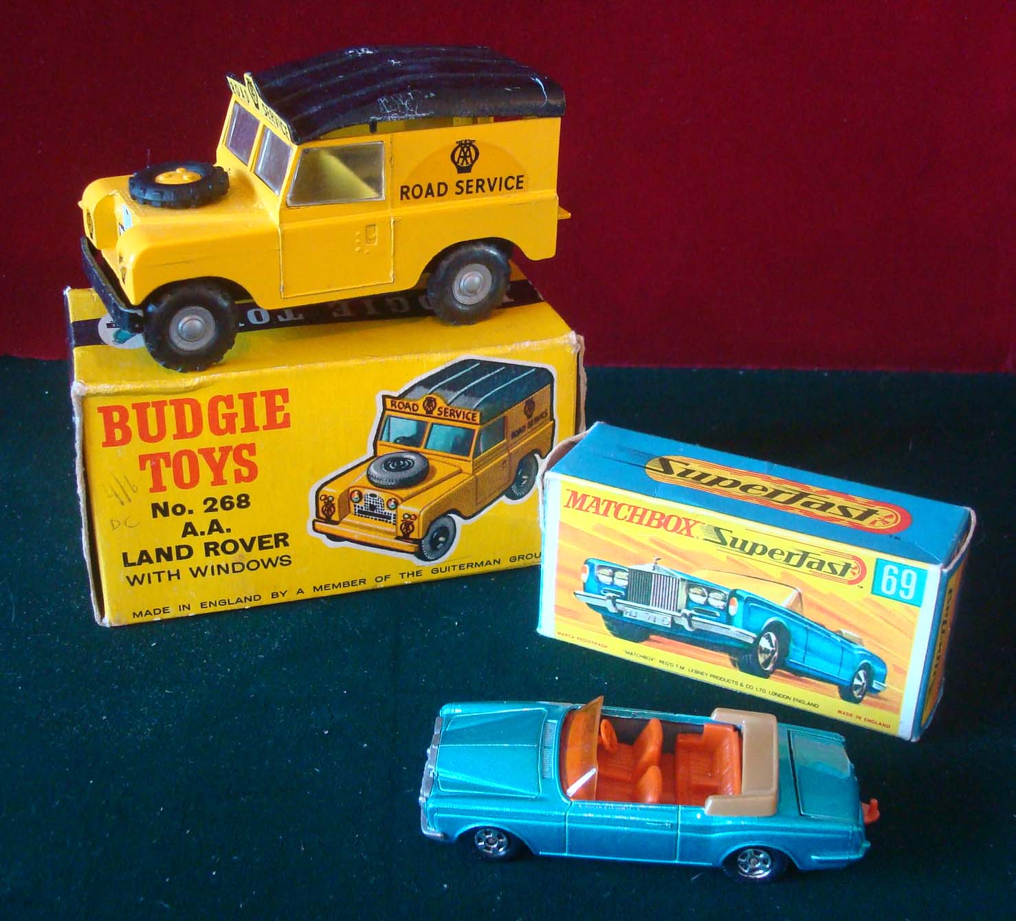 Budgie and Matchbox Cars: To consist of Budgie Toys u 268 A.A. Land rover (having bend in roof)