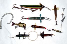 LURES: (Qty) Quantity of mixed lures incl. a 3" leather Wagtail bait with triple treble hook