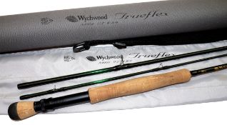 ROD: Wychwood Trueflex 9`3" 3 piece graphite trout fly rod, line rate 8/9, green blank, dark green