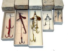 LURES: (5) Collection of 5 x Hardy bait mounts comprising a 1.75" unleaded Golden Sprat Crocodile