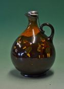 Royal Doulton Kingsware series whisky decanter c.1920/30 â€“ decorated with Crombie style golfing