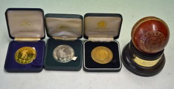 Collection of MCC Cricket Bicentenary (1787-1987) souvenir cricket ball and medallions â€“ to incl