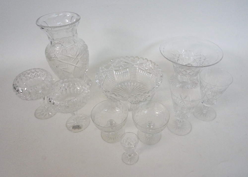 COLLECTION OF CRYSTAL WARES
including a large vase, 24.5cm high, two bowls and various glasses