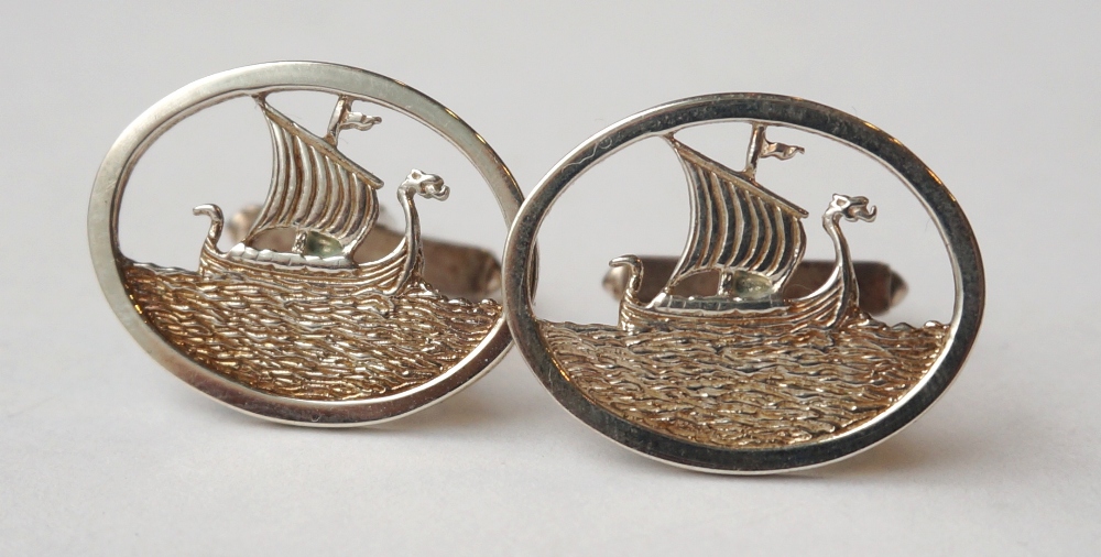 PAIR OF SHETLAND JEWELLERY SILVER CUFFLINKS
with galleon decoration, in fitted box