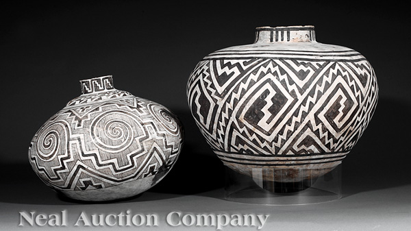 Two American Mimbres Pots, modern, by Bill Freeman, black on white ground Anasazi designs, heights