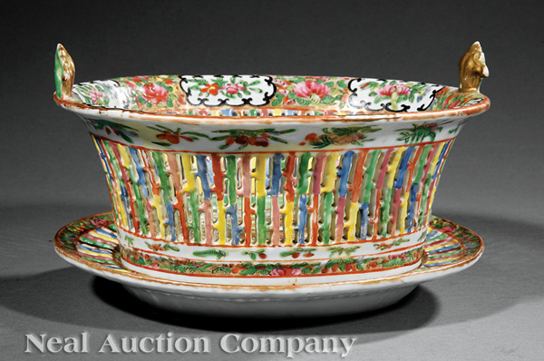 A Chinese Export Canton Famille Rose Porcelain Fruit Basket and Underplate, 19th c., pierced