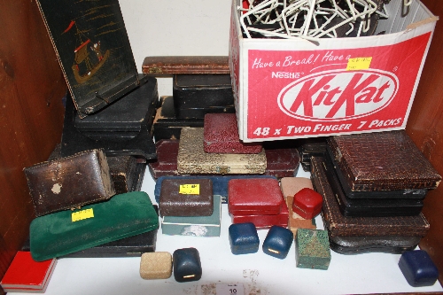 SECTION 10.  A quantity of jewellery and flatware boxes, plate stands and carved wood Oriental vase