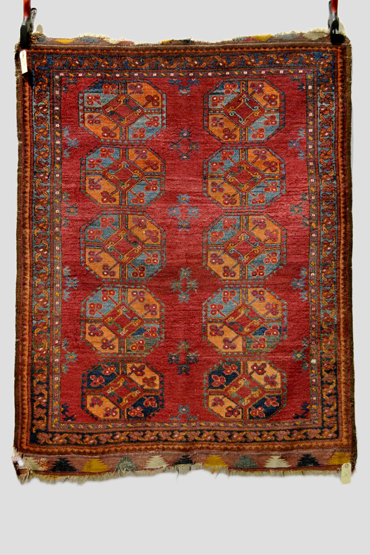 Ersari Turkmen rug, north east Afghanistan, early 20th century, 4ft. 9in. x 3ft. 8in. 1.45m. x 1.