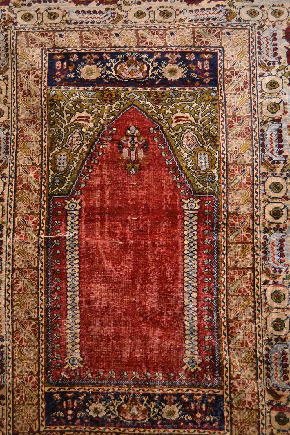 Ghiordes silk prayer rug, west Anatolia, early 20th century, 5ft. 2in. x 3ft. 10in. 1.58m. x 1. - Image 2 of 9