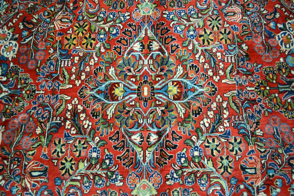 Attractive American Saruk carpet, north west Persia, circa 1930s, 12ft. 4in. x 8ft. 7in. 3.76m. x - Image 4 of 4