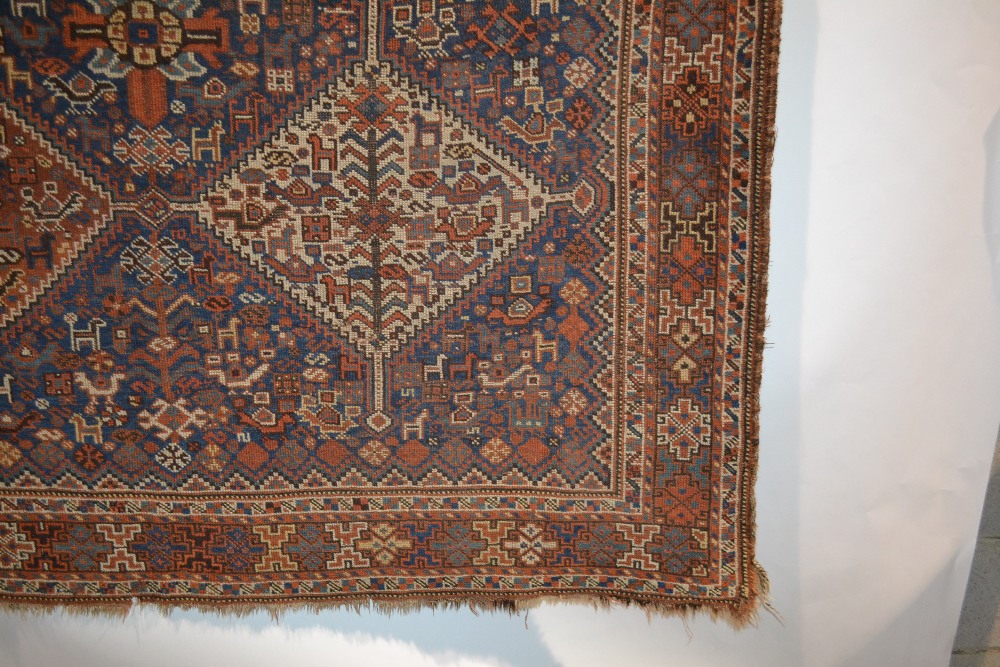 Khamseh rug, Fars, south west Persia, late 19th/early 20th century, 6ft. 6in. x 5ft. 2in. 1.98m. x - Image 4 of 6