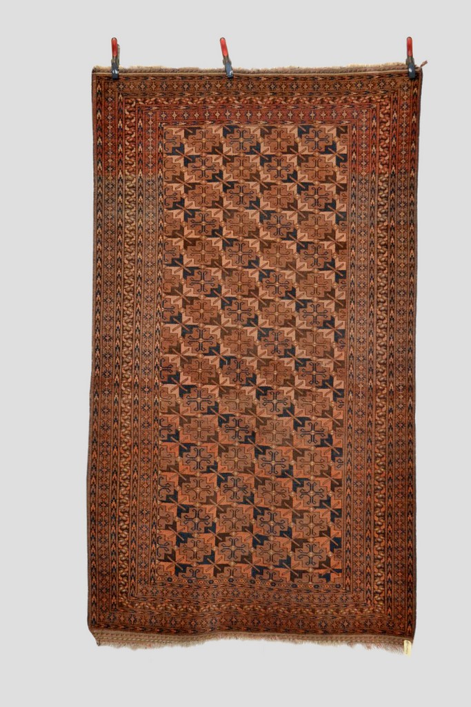 Ersari Turkmen rug, north east Afghanistan, circa 1910-20s, 7ft. 11in. x 4ft. 6in. 2.41m. x 1.37m.