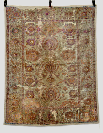 Silk Feraghan rug, north west Persia, second half 19th century, 5ft. x 4ft. 1.52m. x 1.22m.