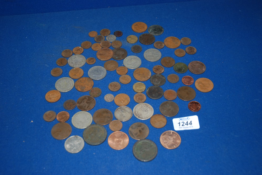 A quantity of mixed British Coins including Cartwheel Pennies
