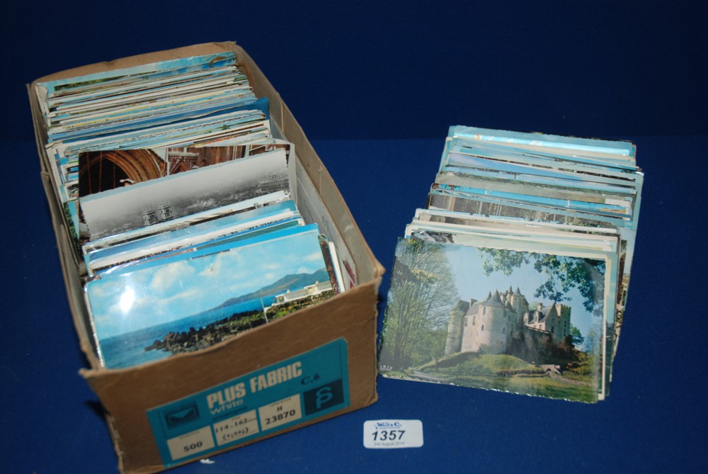 A large quantity of Postcards from Spain, London, Barbados, Kenya, Japan, etc.