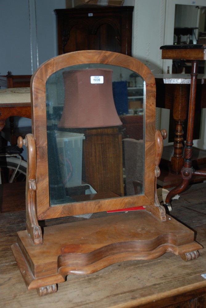 A veneered Mahogany Dressing Table Mirror with scrolled arms