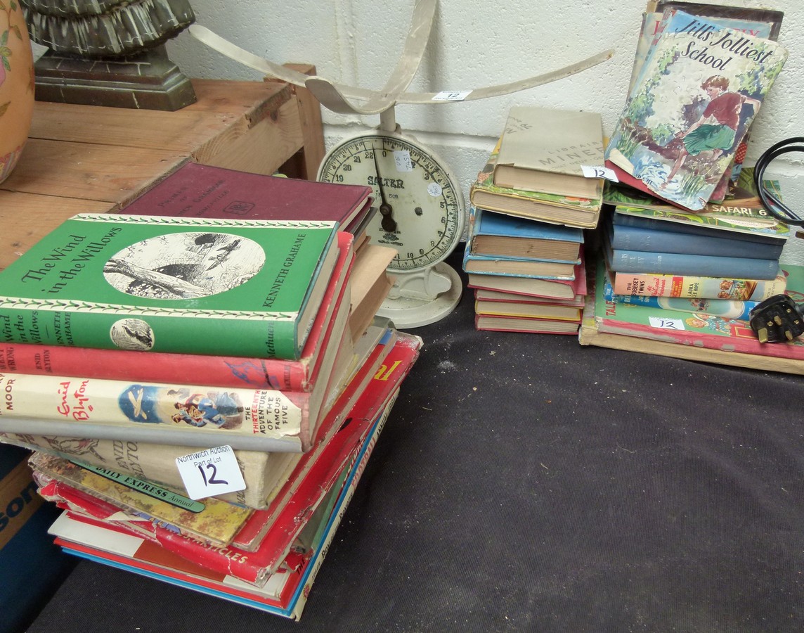 Two vintage scales and quantity of childrens books