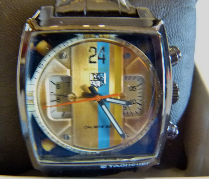 A boxed gentleman`s fashion watch with leather strap.