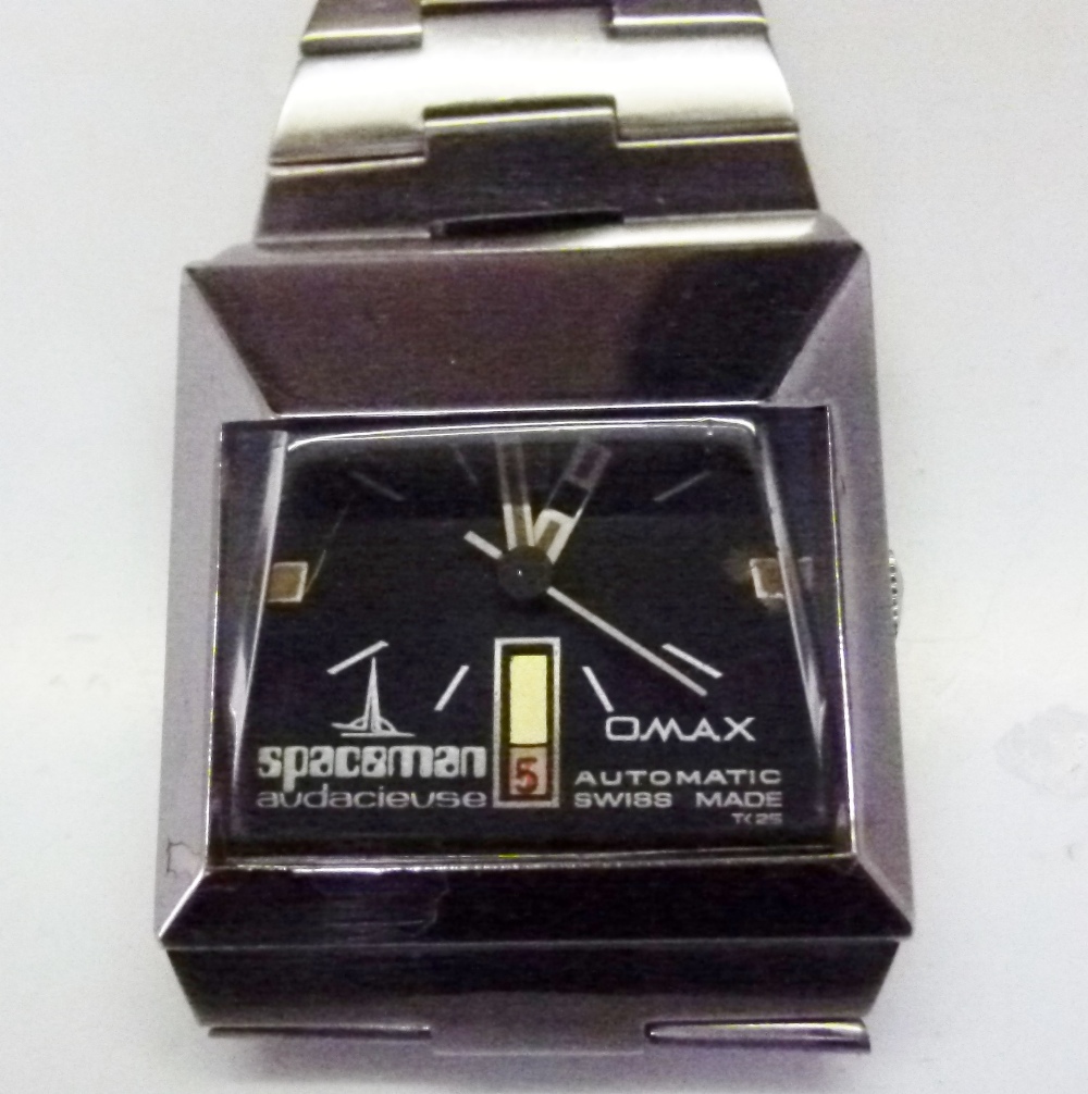 Vintage Omax Spaceman Audacieuse gents wristwatch