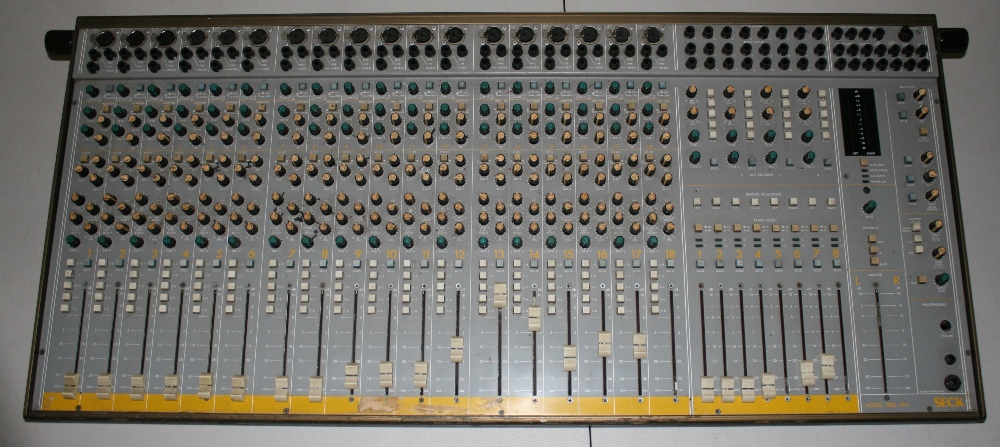 ECHO & THE BUNNYMEN - Les Pattinson`s Seck 1882 Mark 2 mixing desk complete with power supply for