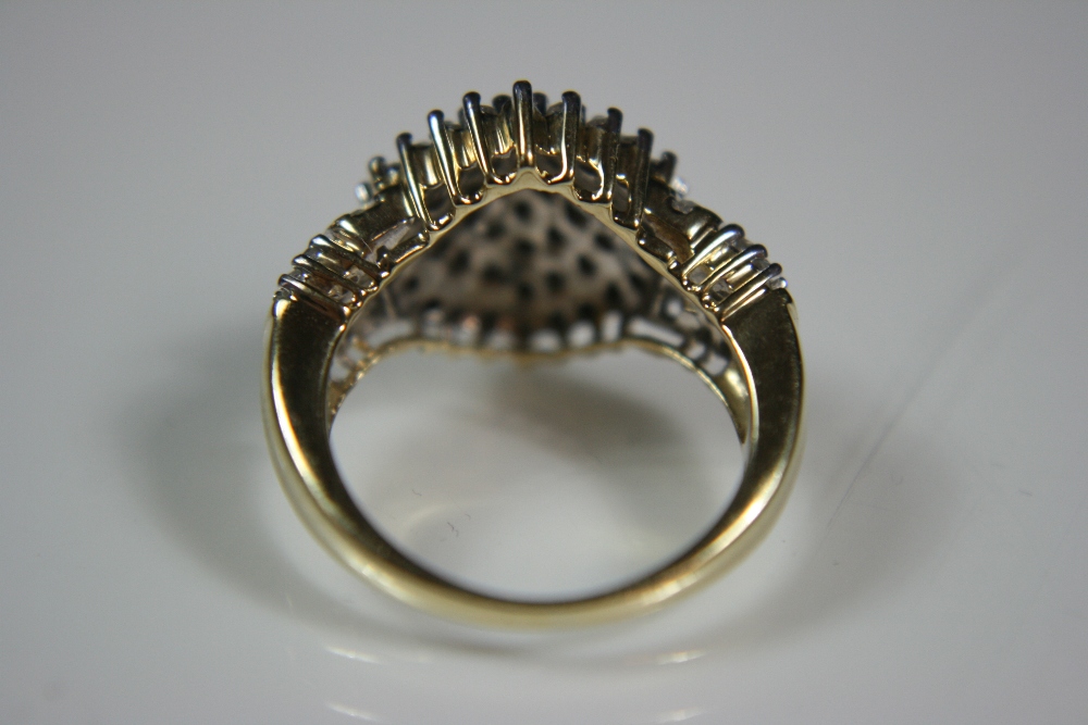 DIAMOND CLUSTER RING - very attractive 9ct gold large cluster ring set with around 1ct of - Image 6 of 6