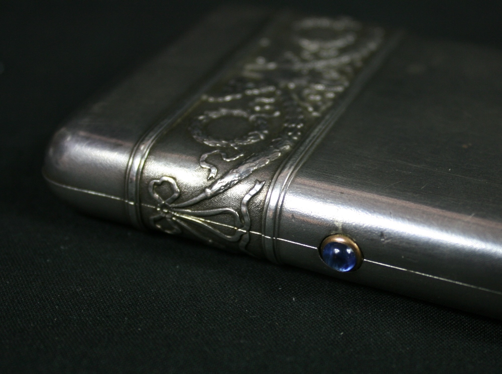 FABERGE - beautiful and heavy sterling silver cigarette case produced by work master August Frederik - Image 4 of 8