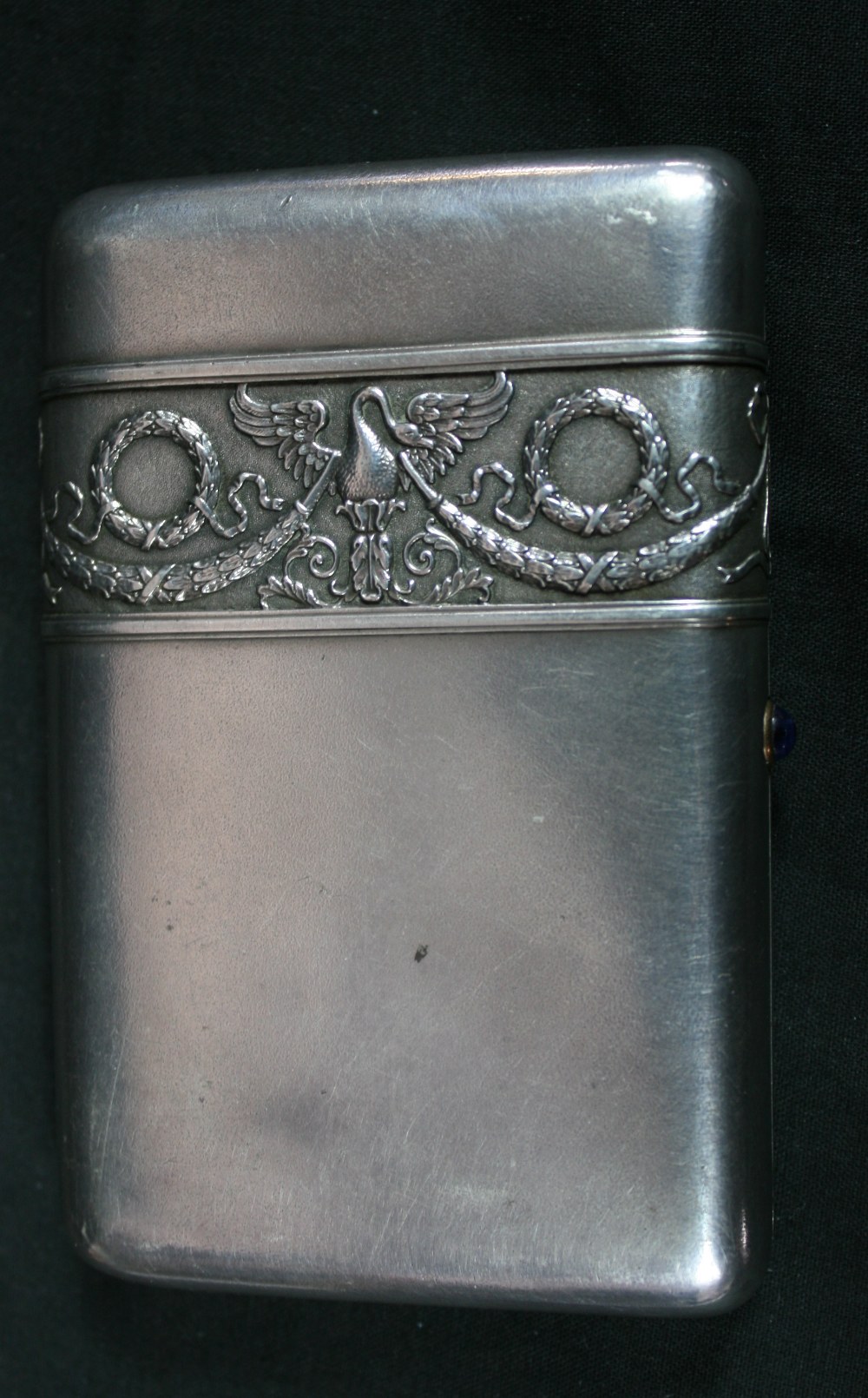 FABERGE - beautiful and heavy sterling silver cigarette case produced by work master August Frederik - Image 5 of 8