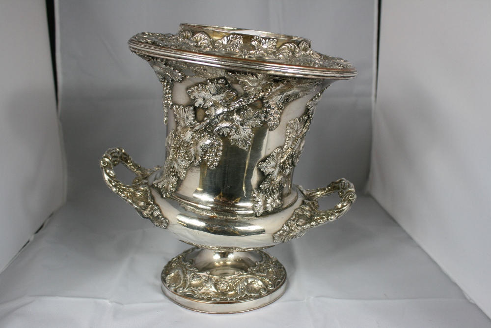 SHEFFIELD SILVER PLATE - a 19th century silver-plate 2 handled ice bucket/water container made by