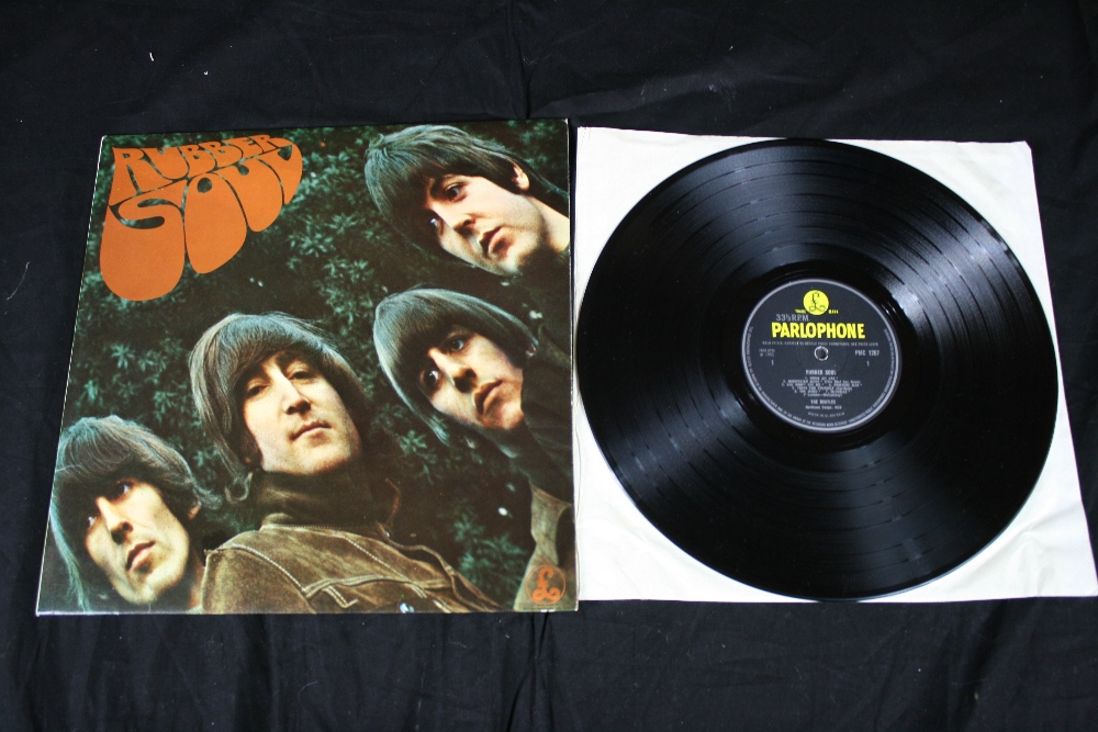 RUBBER SOUL LOUD CUT - Sought after Beatles loud cut pressing on the yellow & black Parlophone label