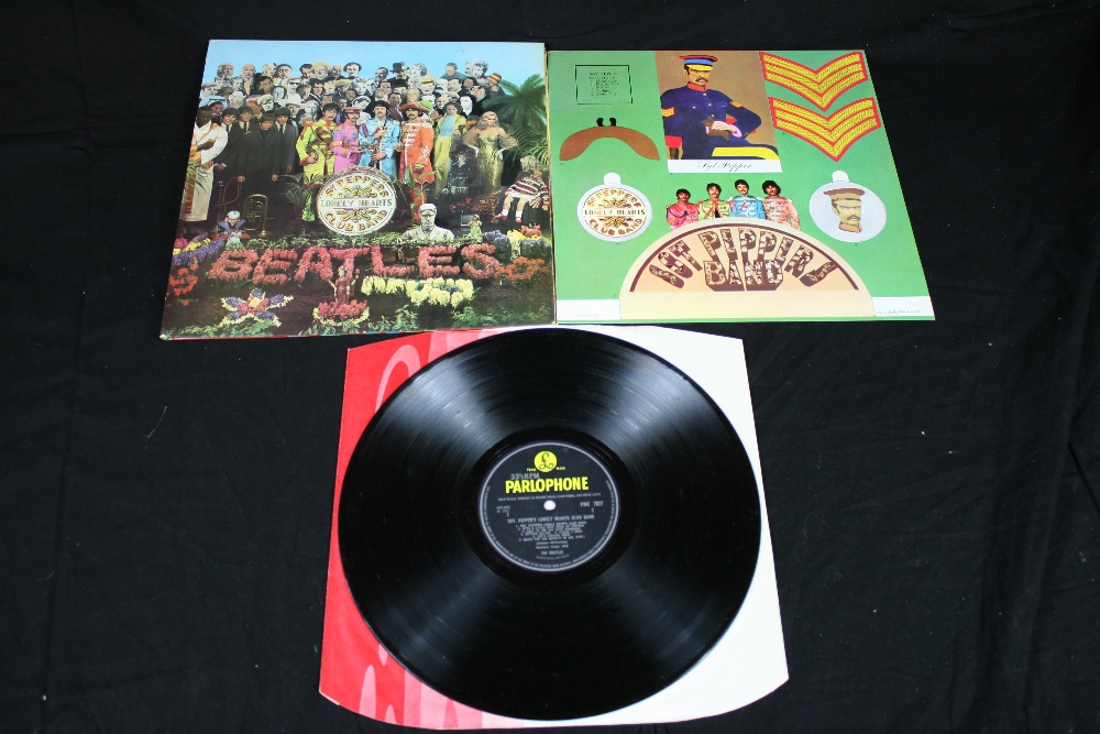 SGT PEPPERS LONELY HEARTS CLUB BAND - UK original Beatles yellow & black "wide spine" pressing (