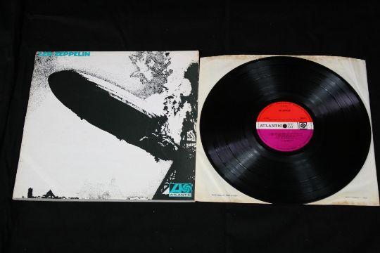 LED ZEPPELIN - Led Zeppelin pressing turquoise text (588171) orange and plum