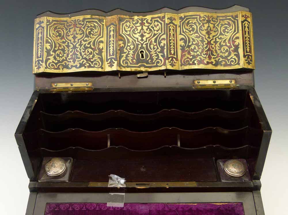 Boulle type cut brass and tortoishell lacquer table-top writing box, late 19th century, the raised - Image 3 of 9