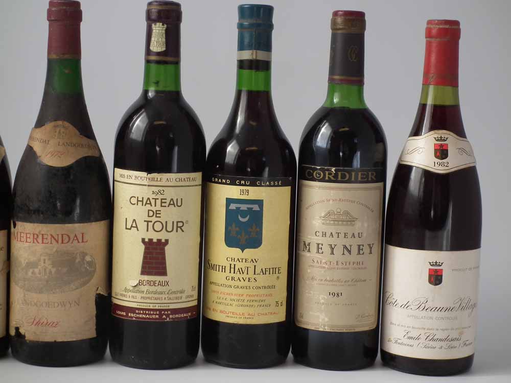 Ten bottles of wine  to include St Emilion 1981, Macon 1983, Marcilly 1981, Hospices de Beaune 1981, - Image 3 of 6