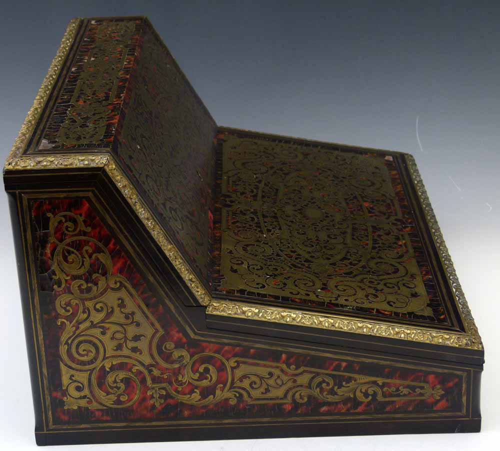 French Boulle type cut brass and tortoiseshell lacquer table top writing box, circa 1870, signed - Image 7 of 8