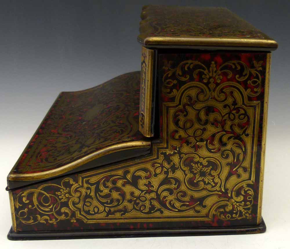 Boulle type cut brass and tortoishell lacquer table-top writing box, late 19th century, the raised - Image 6 of 9