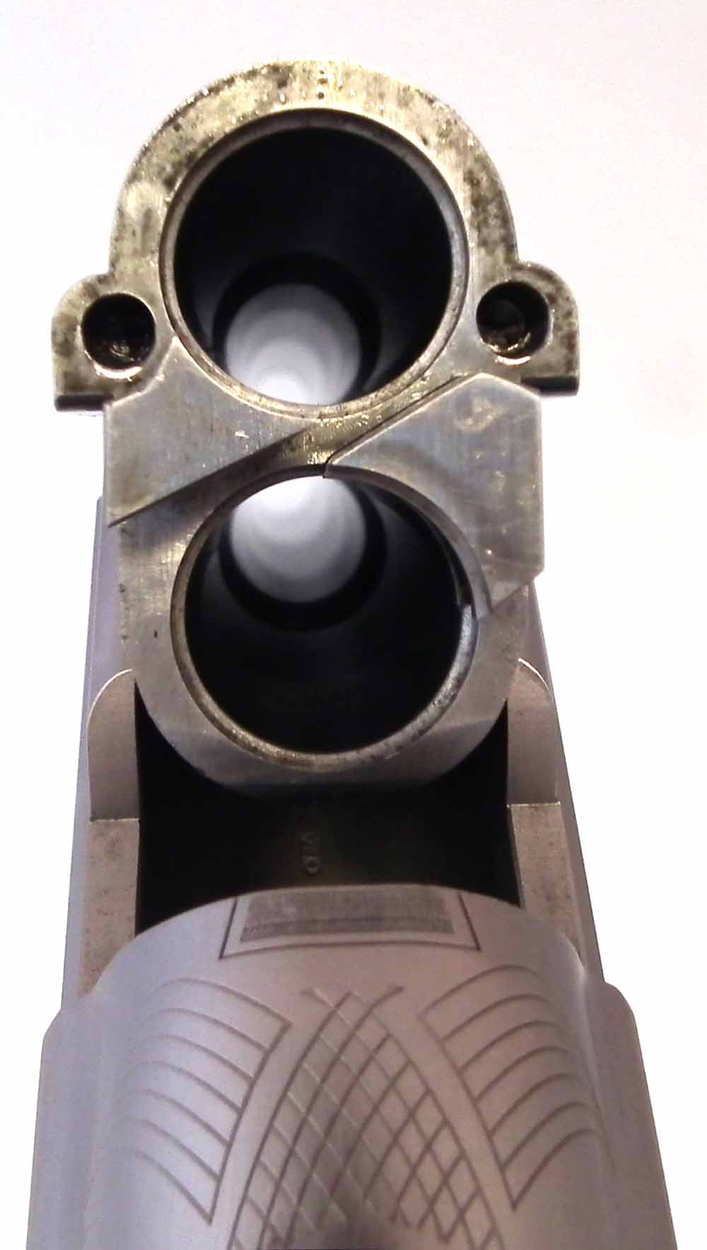 Beretta Ultra light 12 bore over and under shotgun,  serial number U70413B, with multi choke 71cm - Image 10 of 12