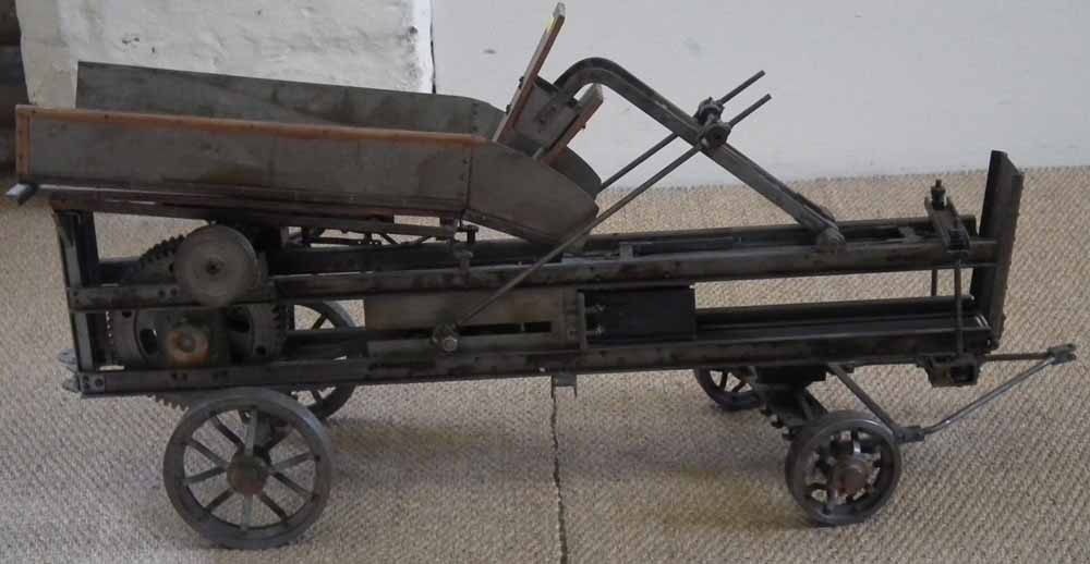 Live Steam traction engine `Allchin Royal Chester` with Ransome Threshing Box and Baler  1.5inches - Image 10 of 22