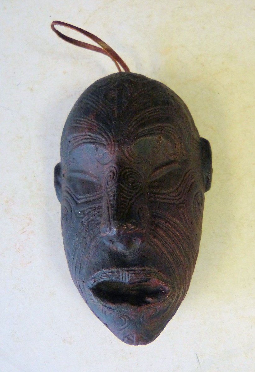 A Maori House Mask, 15cm high
