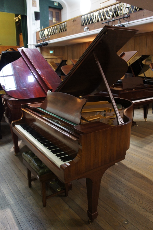 Steinway (c1968) 
A 5ft 1in Model S grand piano in a rosewood case on square tapered legs;