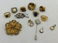 Box of various jewellery including 1970`s large ring, gold rings etc