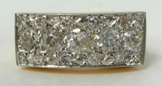Fine 18ct diamond cluster ring, size O